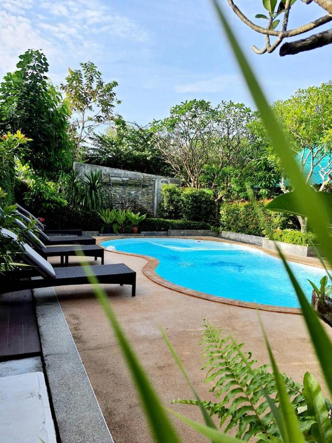 Areeya Phubeach Resort Coliving Coworking Ao Nang Eksteriør billede
